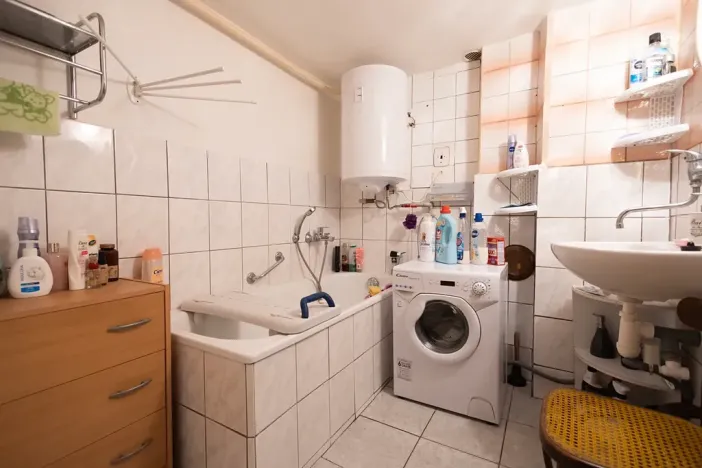 Prodej rodinného domu, Roštění, 110 m2