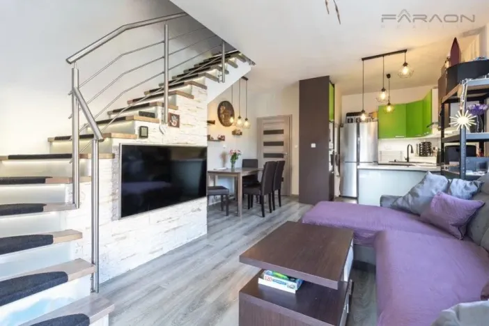 Prodej bytu 3+kk, Polerady, 85 m2