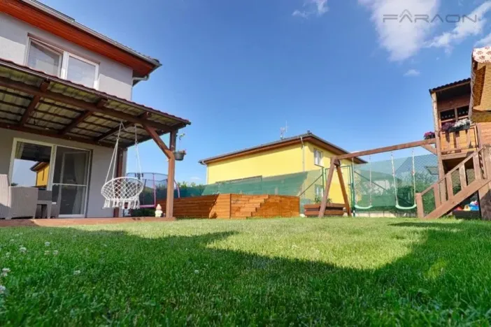 Prodej bytu 3+kk, Polerady, 85 m2