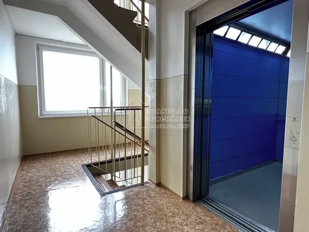 Pronájem bytu 2+kk, Praha - Stodůlky, Trávníčkova, 44 m2