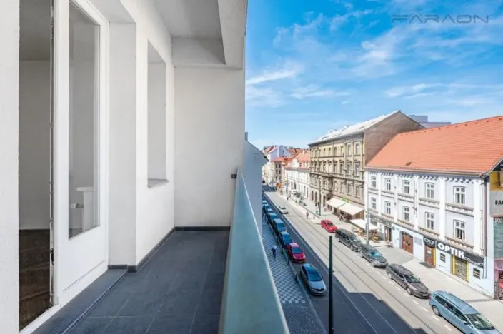 Pronájem bytu 3+kk, Praha - Karlín, Sokolovská, 110 m2