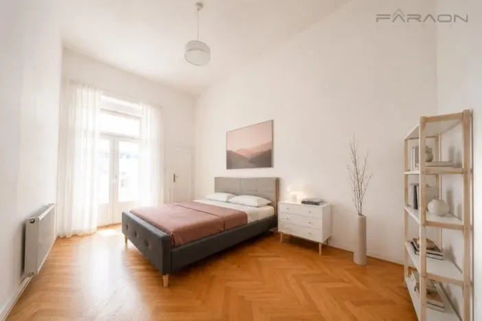 Pronájem bytu 3+kk, Praha - Karlín, Sokolovská, 110 m2