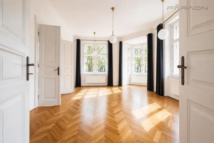 Pronájem bytu 4+kk, Praha - Karlín, Křižíkova, 110 m2