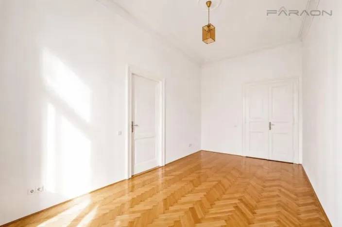 Pronájem bytu 4+kk, Praha - Karlín, Křižíkova, 110 m2