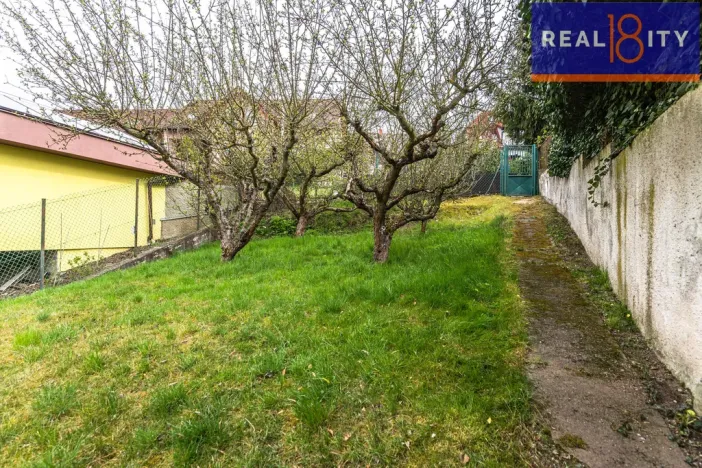 Prodej rodinného domu, Praha, V údolí, 264 m2