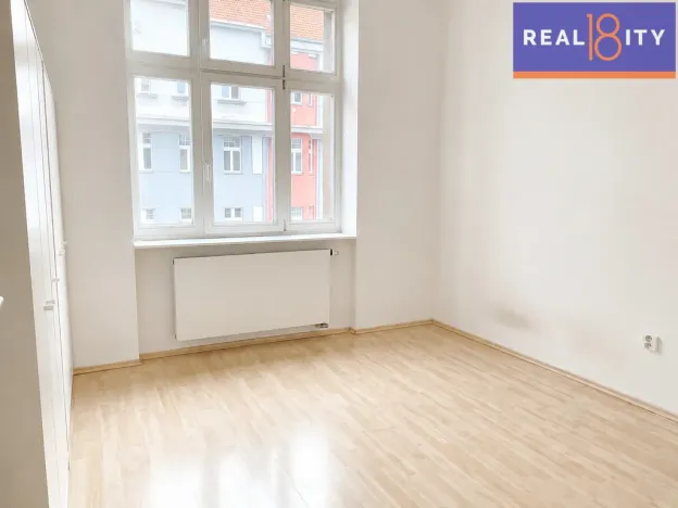 Prodej bytu 1+1, Praha, Jaselská, 55 m2