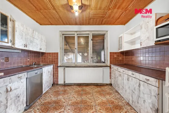 Prodej rodinného domu, Kamenický Šenov, 9. května, 321 m2