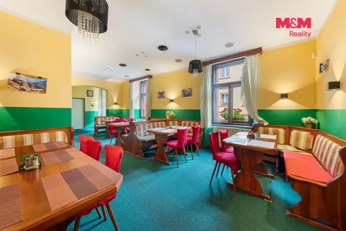 Prodej rodinného domu, Kadaň, Boženy Němcové, 500 m2
