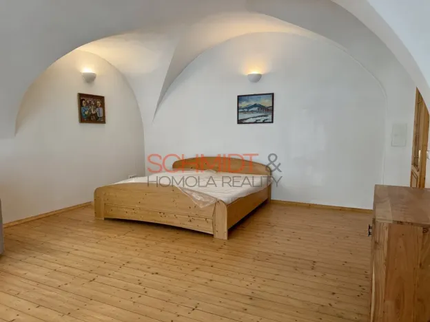 Pronájem kanceláře, Znojmo, Zelenářská, 84 m2