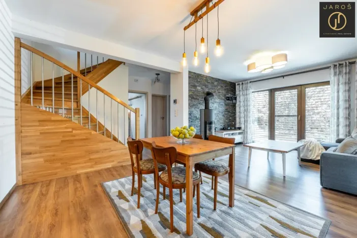 Prodej rodinného domu, Pečky, Pečecká, 102 m2