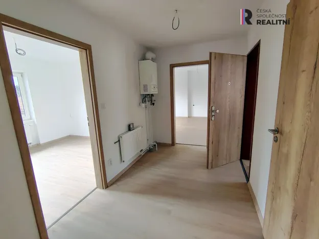 Pronájem bytu 2+kk, Polná, Sokolská, 42 m2