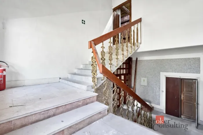Prodej kanceláře, Nejdek, náměstí Karla IV., 750 m2