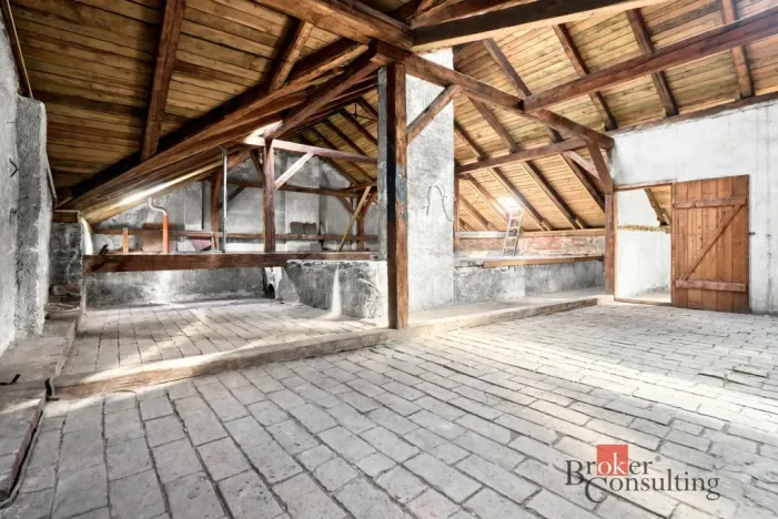 Prodej kanceláře, Nejdek, náměstí Karla IV., 750 m2