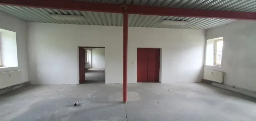 Pronájem skladu, Církvice, 511 m2