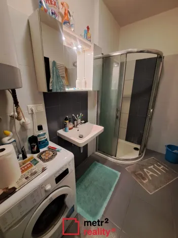 Pronájem bytu 1+kk, Olomouc, Novosadský dvůr, 31 m2