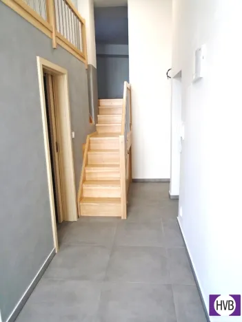 Prodej atypického bytu, Opava, Nákladní, 41 m2