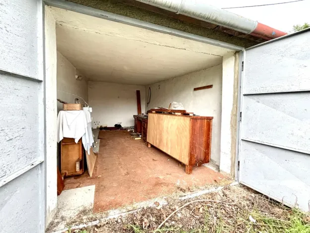 Prodej garáže, Opava, Hradecká, 16 m2