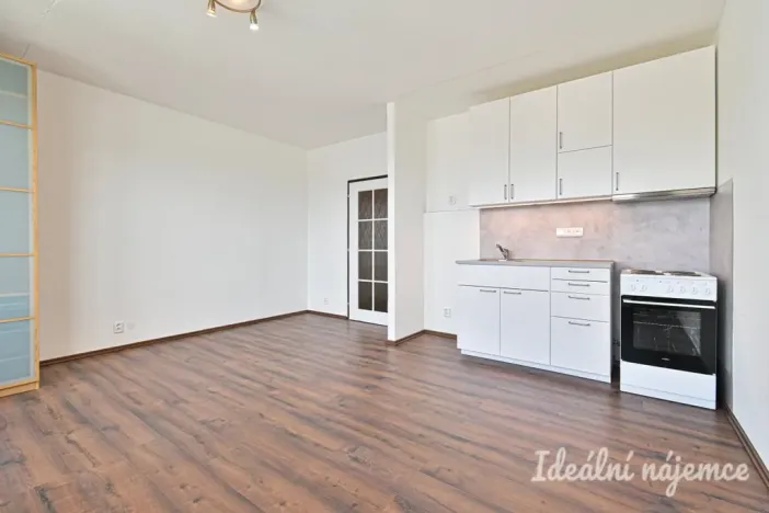 Pronájem bytu 1+kk, Brno - Nový Lískovec, Oblá, 31 m2