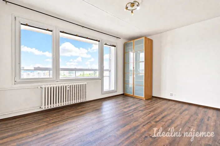 Pronájem bytu 1+kk, Brno - Nový Lískovec, Oblá, 31 m2