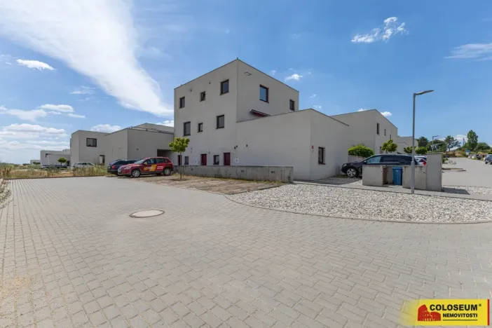 Prodej bytu 4+kk, Znojmo, Smutného, 79 m2