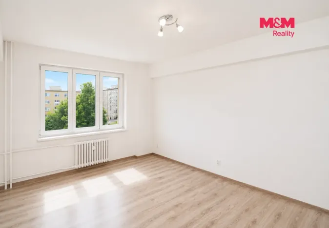 Pronájem bytu 2+1, Ostrava - Poruba, Nezvalovo náměstí, 57 m2
