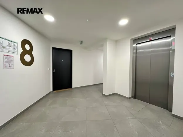 Pronájem bytu 2+kk, Praha - Strašnice, Ramonova, 50 m2