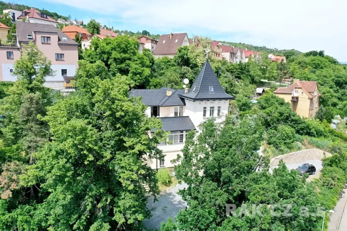 Prodej činžovního domu, Praha - Radotín, Prvomájová, 338 m2