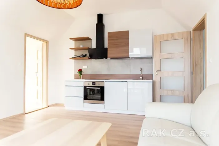Prodej činžovního domu, Praha - Radotín, Prvomájová, 338 m2