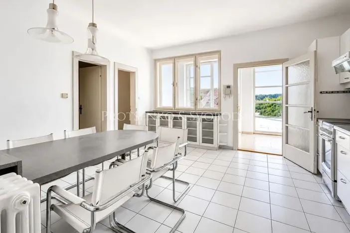 Prodej vily, Křižanov, Benešovo náměstí, 530 m2
