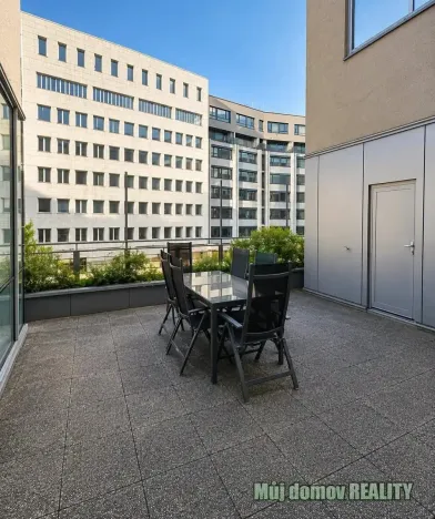 Pronájem kanceláře, Praha - Nusle, Lomnického, 45 m2