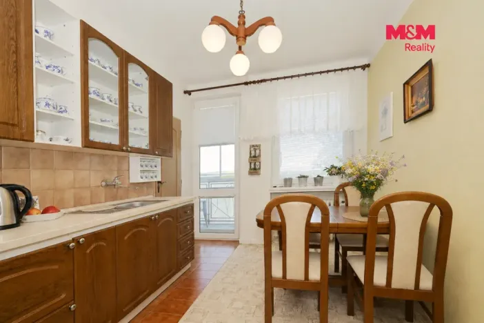 Prodej bytu 3+1, Velké Pavlovice, Nádražní, 75 m2