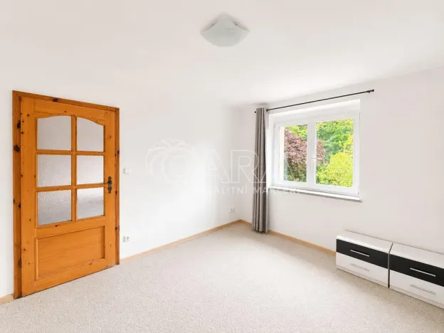 Pronájem bytu 2+1, Praha - Žižkov, Na vápence, 48 m2
