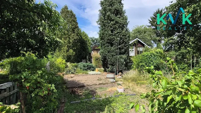 Prodej zahrady, Karlovy Vary, 232 m2