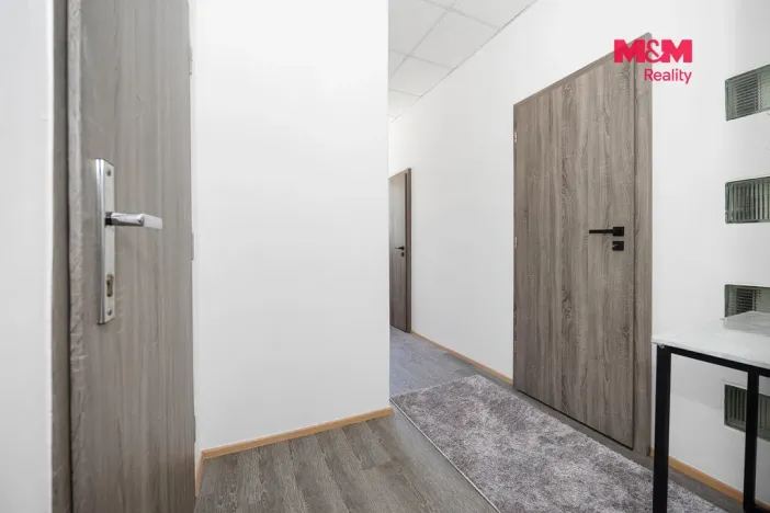 Pronájem bytu 3+1, Pardubice - Bílé Předměstí, Ke Kamenci, 64 m2