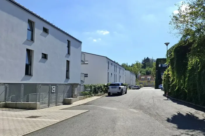 Pronájem bytu 3+kk, Praha - Hrdlořezy, Mezilehlá, 81 m2
