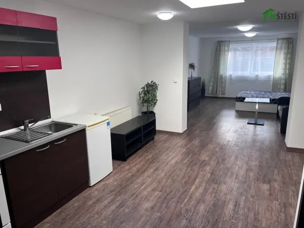 Pronájem bytu 1+kk, Třebíč - Horka-Domky, Bráfova tř., 52 m2