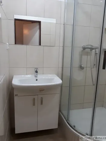 Pronájem bytu 2+kk, Tábor, nám. Přátelství, 40 m2