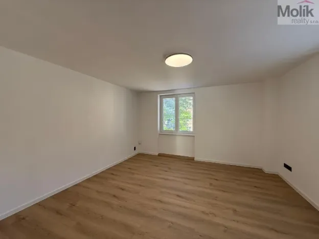 Prodej bytu 3+1, Meziboří, Okružní, 60 m2