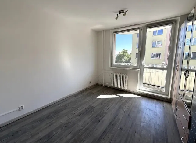 Pronájem bytu 2+1, Hrušovany u Brna, Sídliště, 58 m2