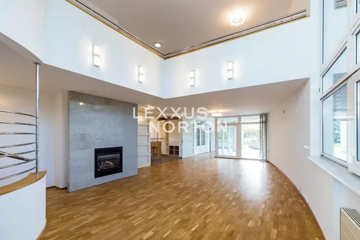 Pronájem rodinného domu, Praha - Braník, U družstva Práce, 400 m2