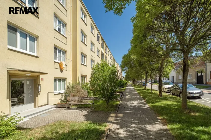 Prodej bytu 2+1, Zlín - Malenovice, Tyršova, 59 m2