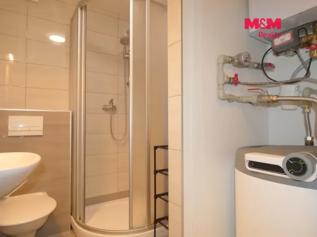 Prodej bytu 1+kk, Lošany, 27 m2