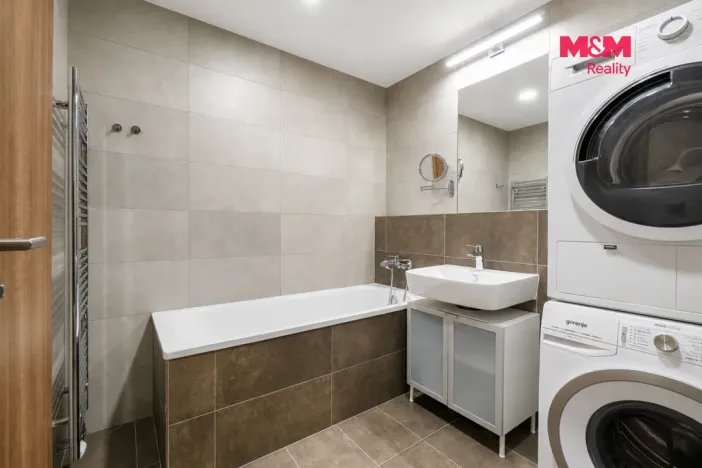 Prodej bytu 2+kk, Beroun - Beroun-Město, Nepilova, 66 m2