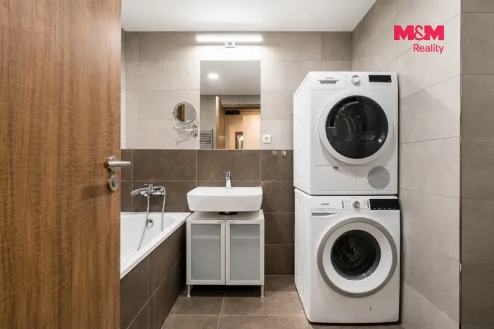 Prodej bytu 2+kk, Beroun - Beroun-Město, Nepilova, 66 m2