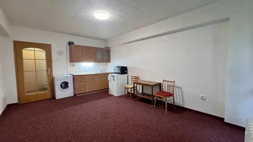 Pronájem bytu 1+kk, Kolín, Na Magistrále, 25 m2