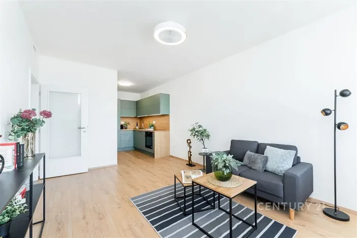 Prodej bytu 2+kk, Praha, Arnošta Staňka, 47 m2