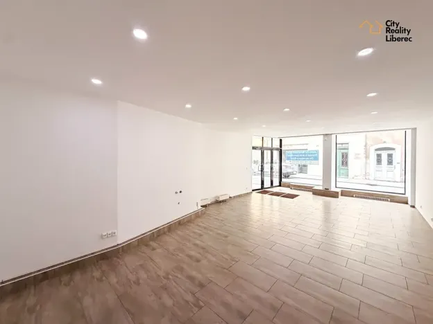 Prodej vícegeneračního domu, Žitava, Německo, Reichenberger Straße, 340 m2