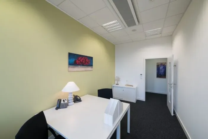 Pronájem kanceláře, Praha - Karlín, Rohanské nábřeží, 50 m2
