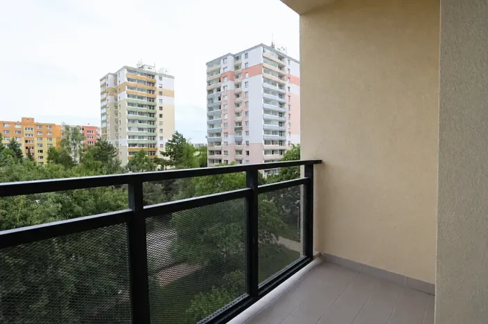 Pronájem bytu 3+1, Praha - Letňany, Bukovecká, 76 m2