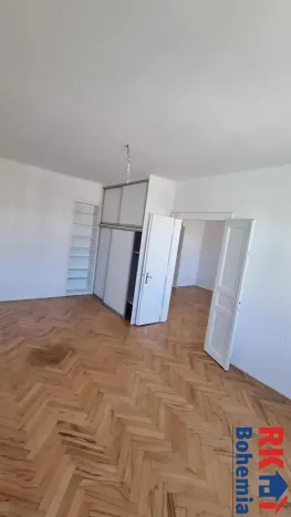 Pronájem bytu 2+1, Praha - Nusle, náměstí Bratří Synků, 77 m2